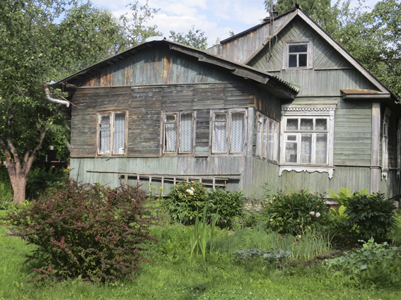 Dacha house is 62 years old